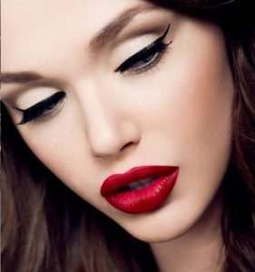 maquillaje de noche sencillo