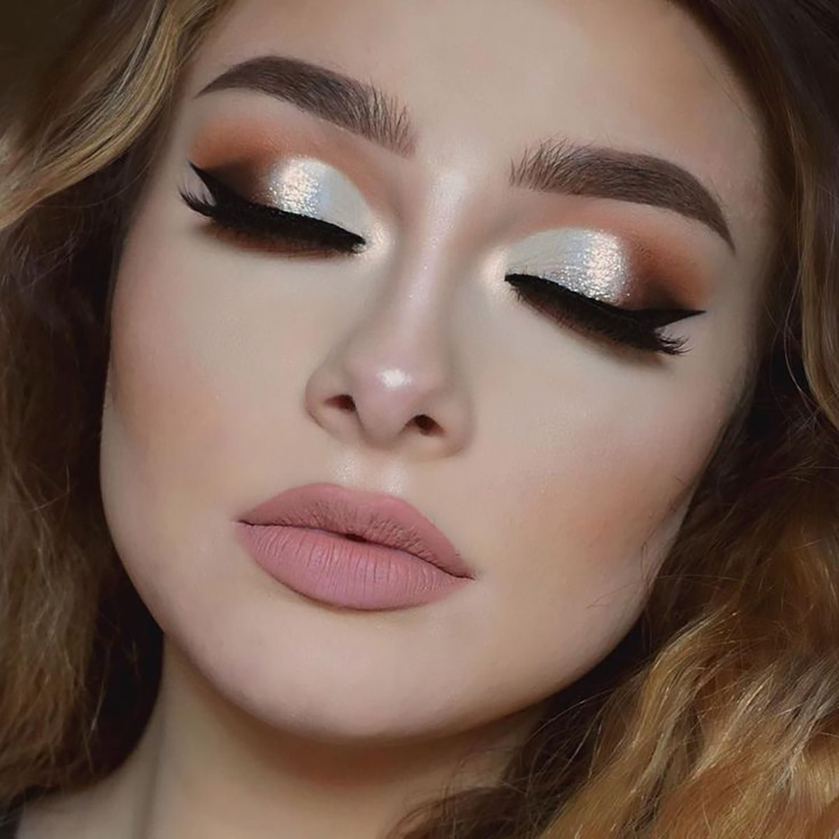 maquillaje de noche sencillo