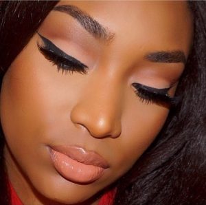 maquillaje natural para morena