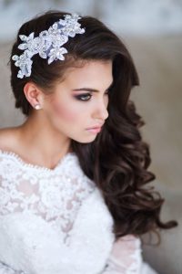 peinados para novias de pelo largo