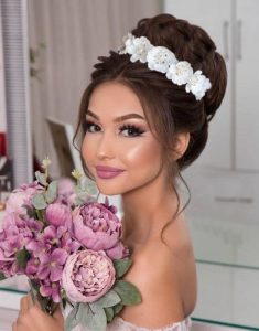 peinados para novias de pelo largo